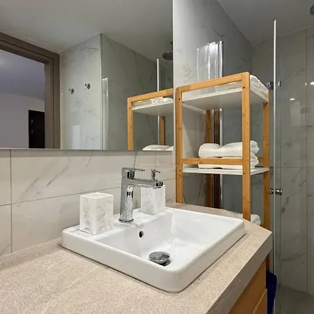 Stylish Near The Sea In Chania